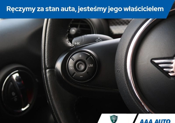 MINI Cooper S cena 90000 przebieg: 55024, rok produkcji 2019 z Wleń małe 211